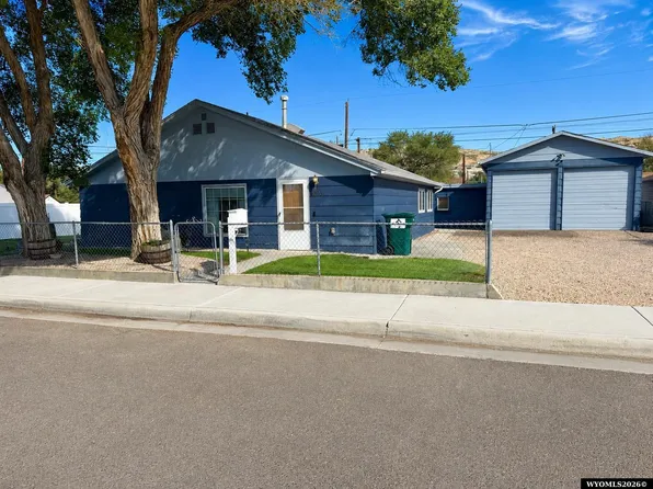 1203 10th St, Rock Springs, WY 82901
