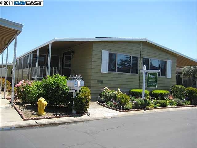 1st image of 29382 Sandburg Way