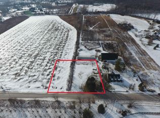 67525 Hartway Rd, Ray, MI 48096