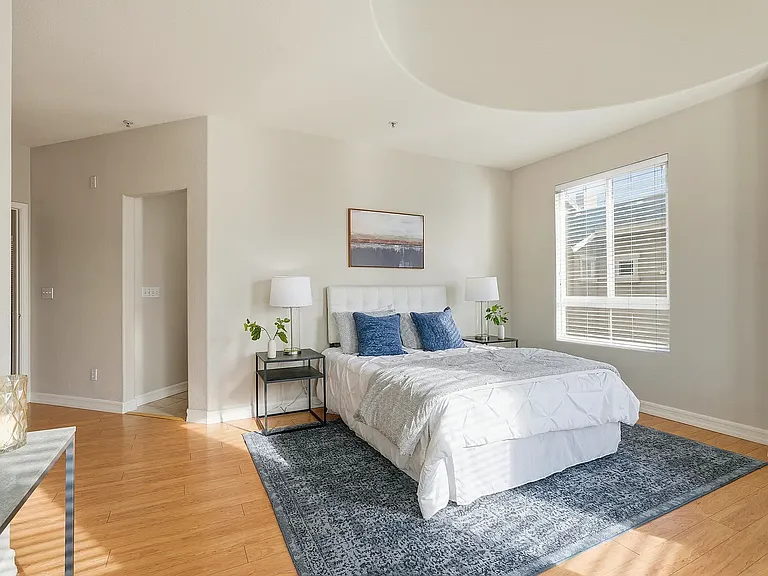 599 Marble Arch Ave — Photo 7