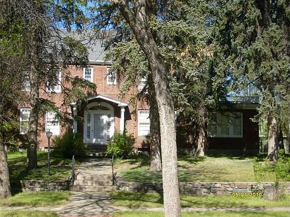 3rd image of 535 2nd Ave