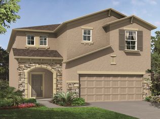 2870 Autumn Rock Dr, Zephyrhills, FL 33542