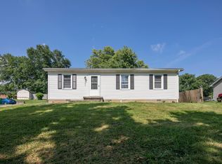 131 Spring Valley Dr, Stanford, KY 40484