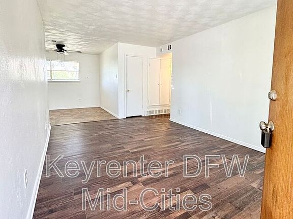 2nd image of 1225 Fairdale St