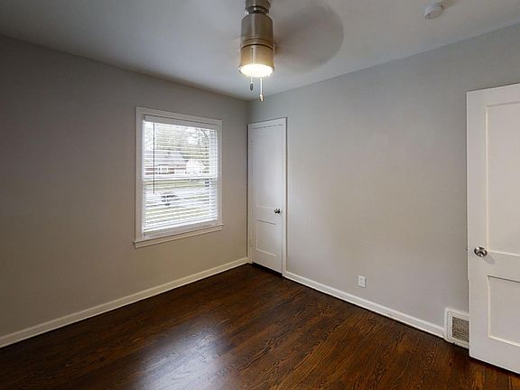 5th image of 1160 E 78th St