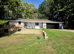 3720 Shirley Rd, Rockford, IL 61108
