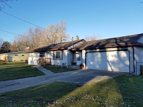 2nd image of 15951 Northward Dr
