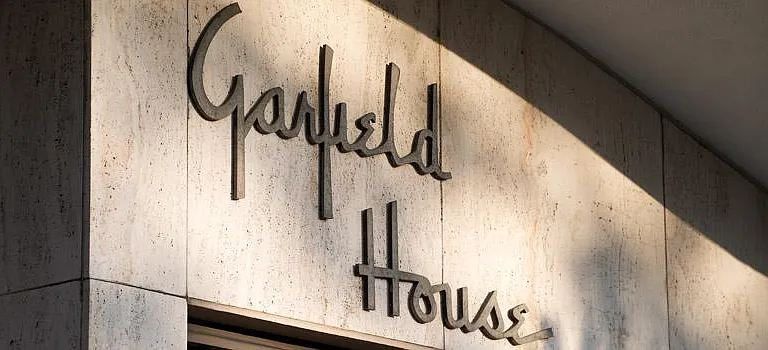 Garfield House — Photo 2
