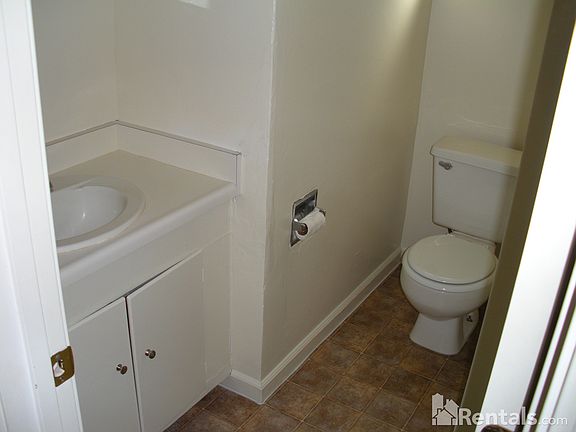 5th image of 2740 Del Paso Blvd