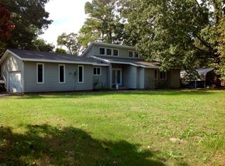 12501 Mistletoe Dr, Laurinburg, NC 28352