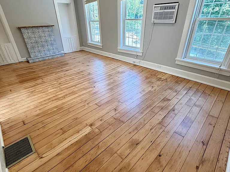 433 Collins Ave #2 — Photo 24
