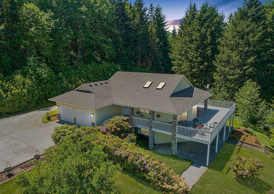 1st image of 33911 NE Mystic Dr