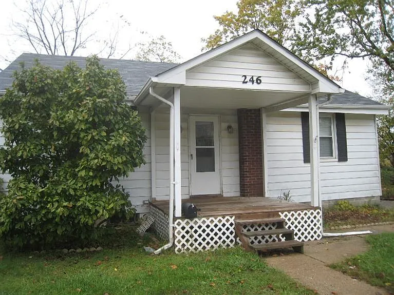 246 Clifton Ave photo 1