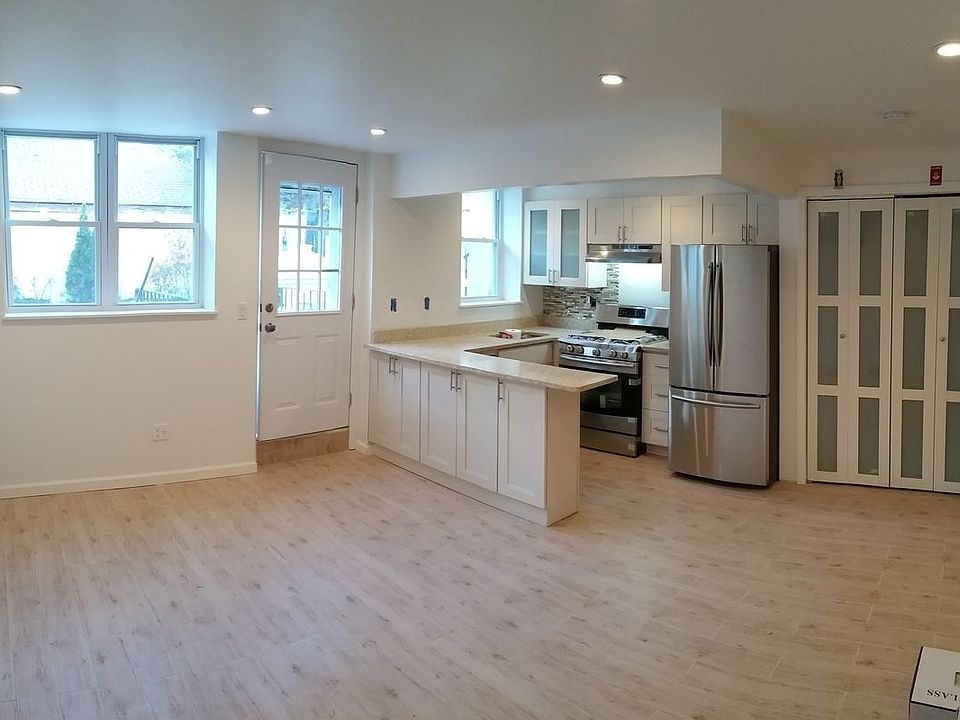 1st image of 32-79 46th St #1