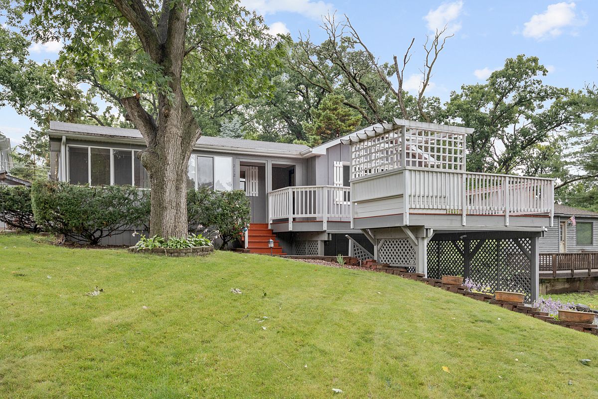 212 Lakewood Dr, Oakwood Hills, IL 60013 MLS 11862902 Zillow