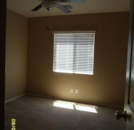 3rd image of 3728 E Magnus Dr