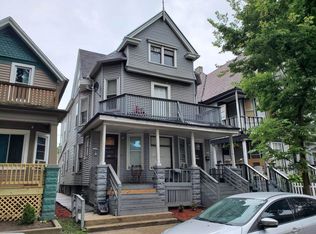 1113 S 19th St, Milwaukee, WI 53204