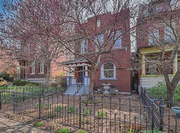 2nd image of 1518 Mississippi Ave