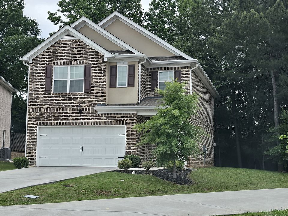 1st image of 600 Sprayberry Dr