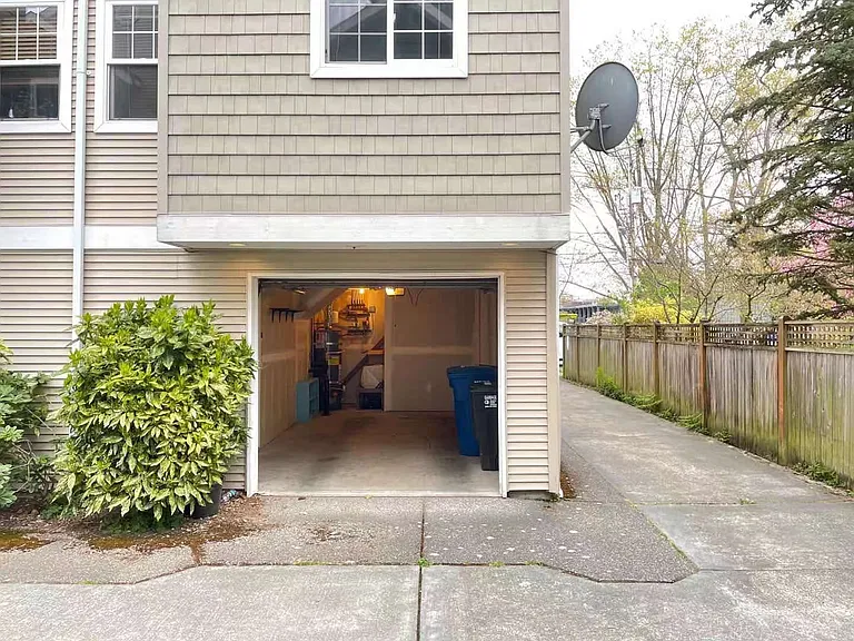 12531 27th Ave NE — Photo 14