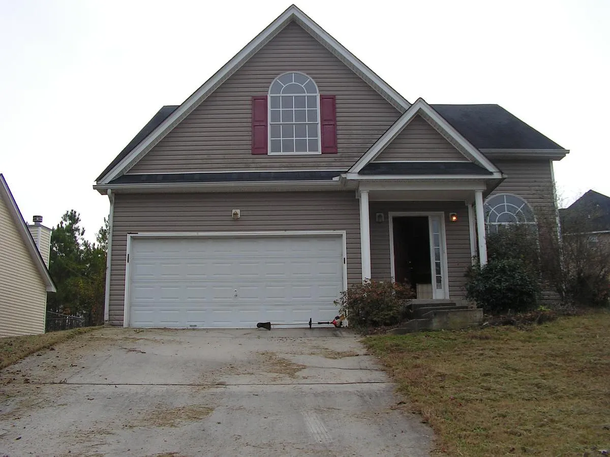 1065 Quail Hunt Dr photo 1