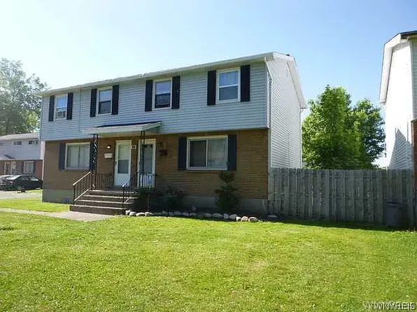 51 Creekside Dr #A, Buffalo, NY 14227