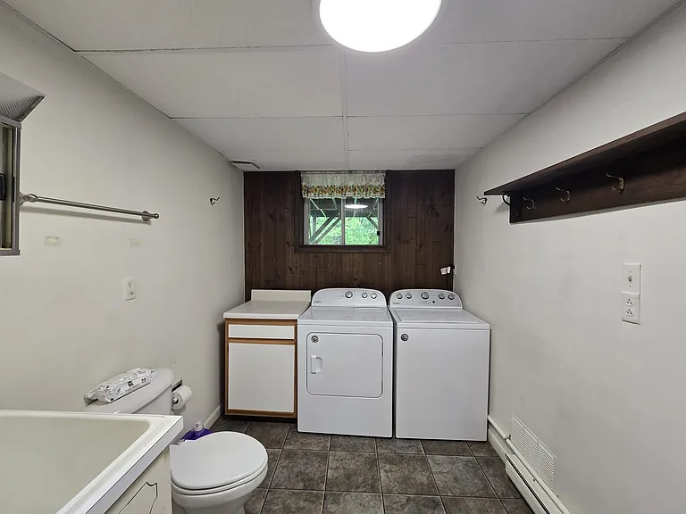 206 Michigan Ave — Photo 13