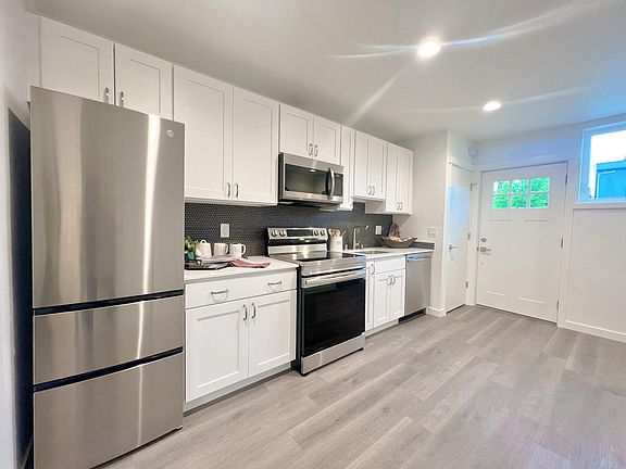 4th image of 10217 Evanston Ave N