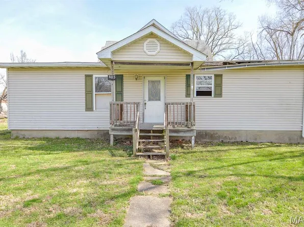 405 Academy St, Pocahontas, IL 62275