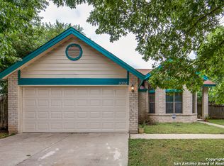 3202 Falcon Grove Dr, San Antonio, TX 78247