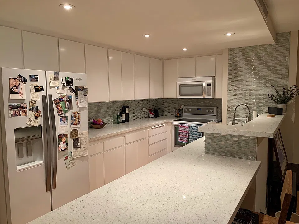 Open kitchen with a lot of storage space.