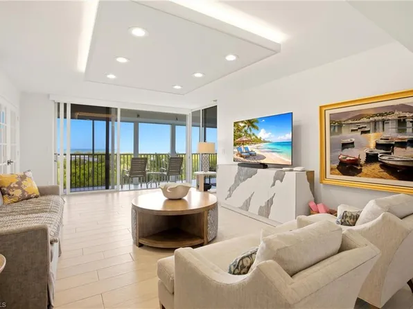 5550 Heron Point Dr, Naples, FL