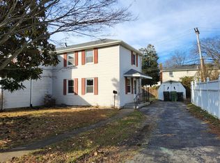 346 Delaware Cir, Newark, DE 19711