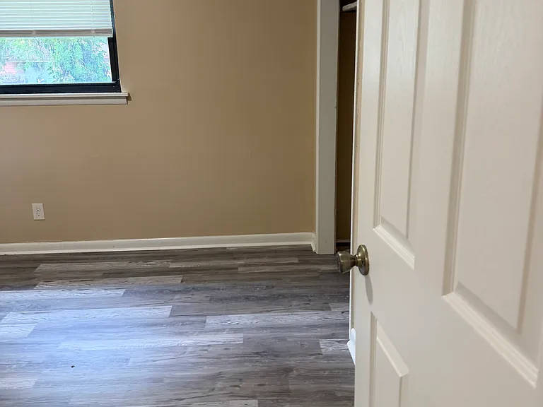 508 Ellen Dr — Photo 13