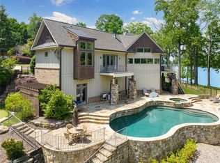 6201 Lake Lanier Heights Rd, Buford, GA 30518