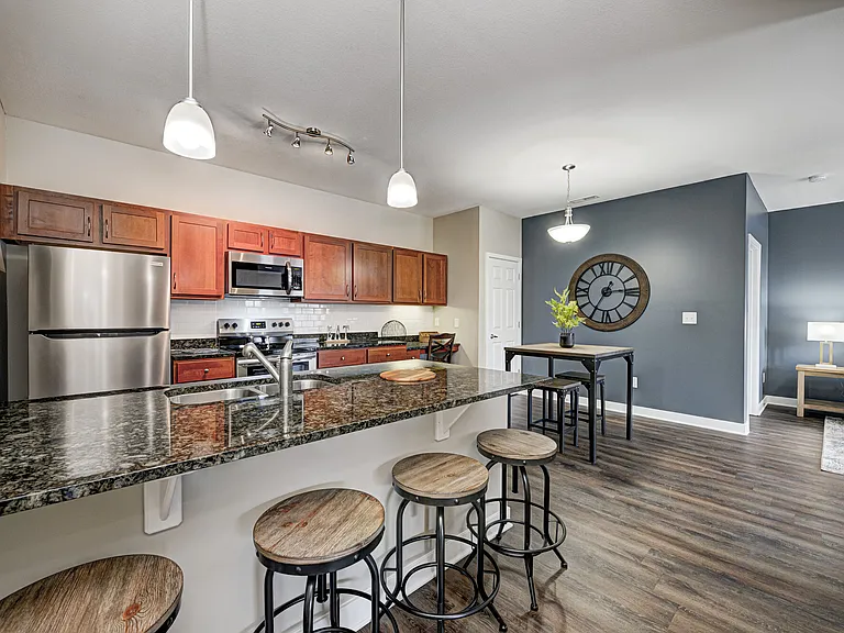 Residences on Ronald Reagan — Photo 18