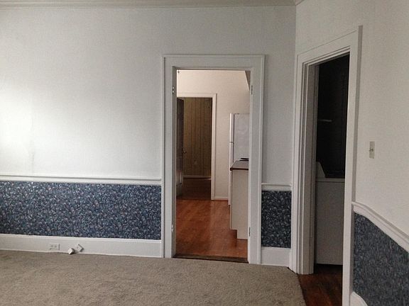 4th image of 431 Park Ave #1