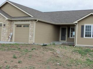2204 Londondery Dr, Manhattan, KS 66503