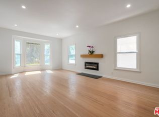1209 S Highland Ave, Los Angeles, CA 90019