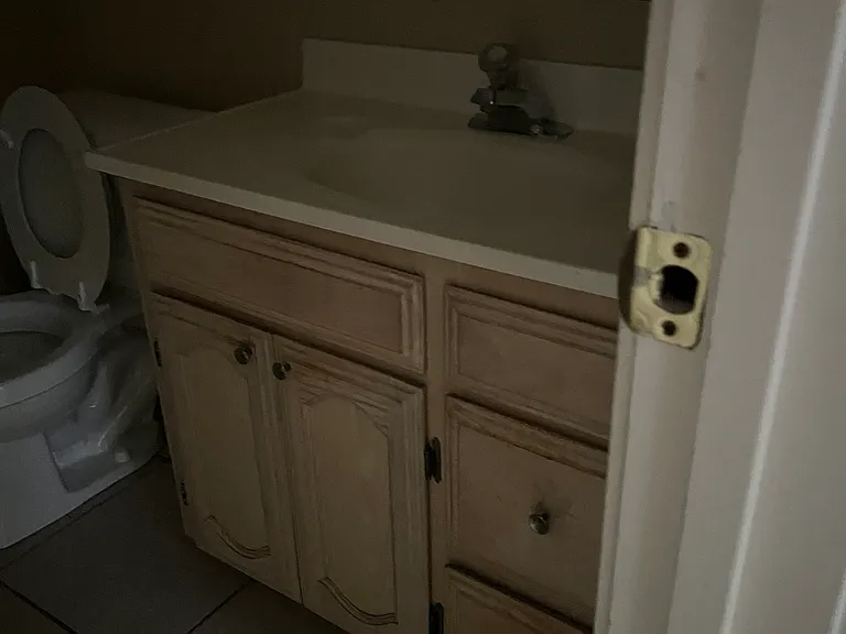 817 Sonesta Dr #3 — Photo 4