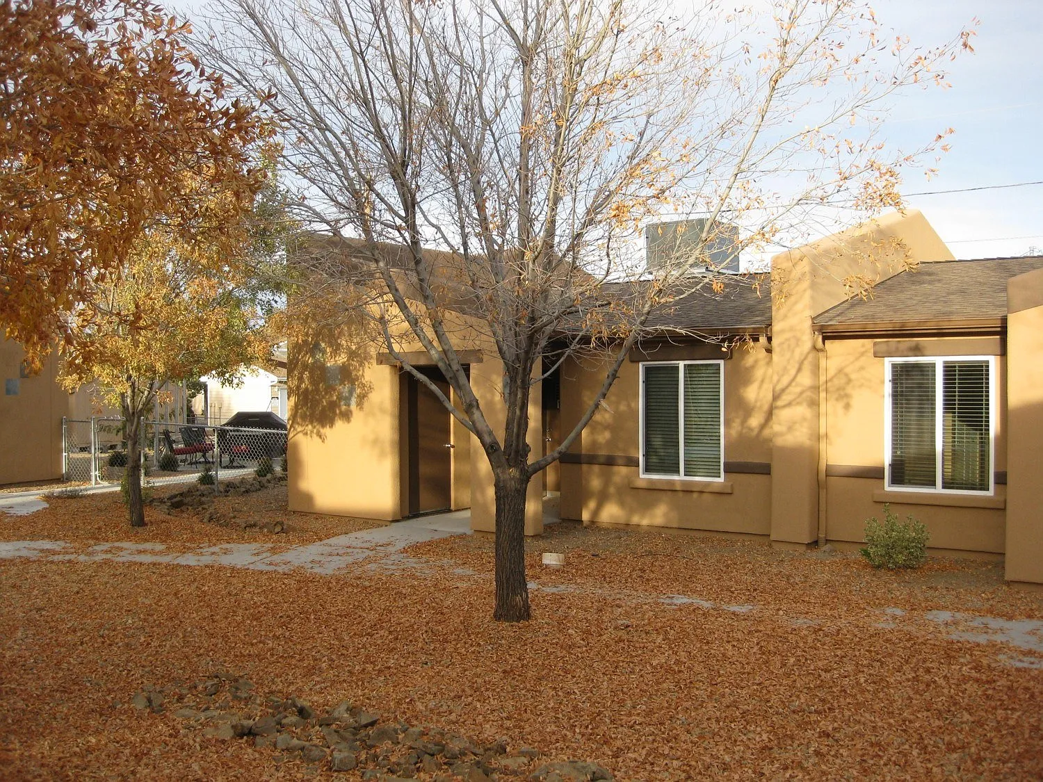 Vista Apartments — Photo 2