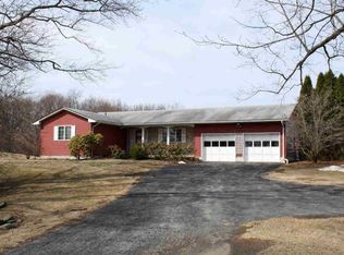 365 Freedom Rd, Pleasant Valley, NY 12569