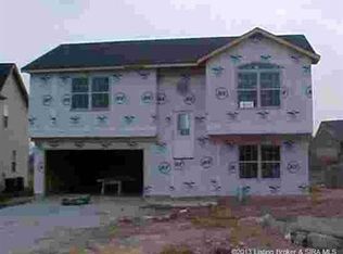 7709 Herb Ct, Sellersburg, IN 47172