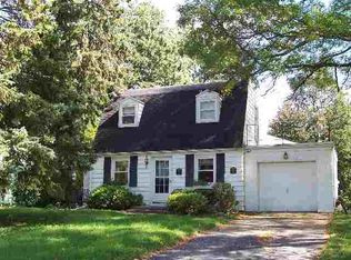 205 S Harmony Dr, Janesville, WI 53545