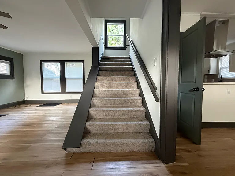 1130 Wilson Ave #1 — Photo 12