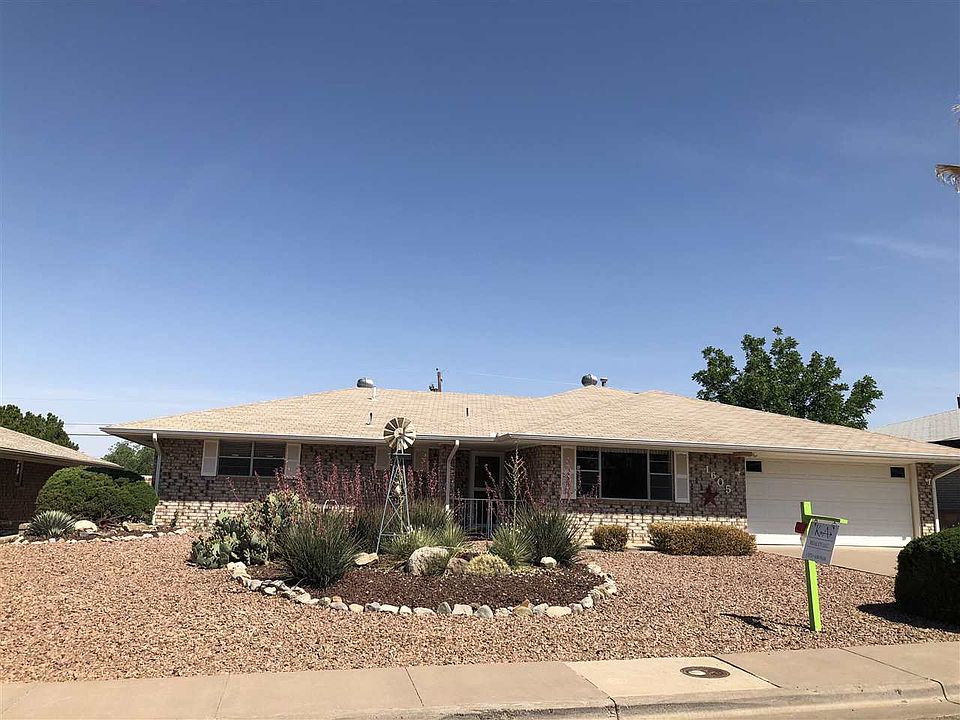 1st image of 1605 Crescent Dr