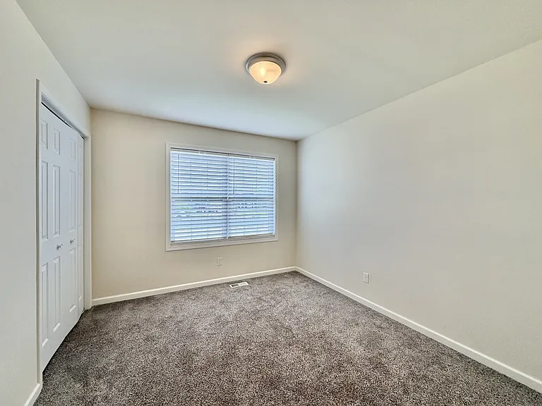 118 Cedar Ave — Photo 13