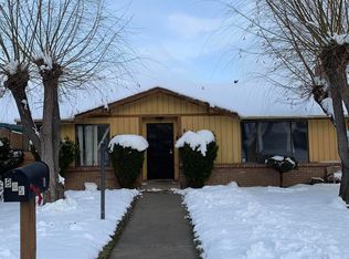 805 N 2nd St, Yakima, WA