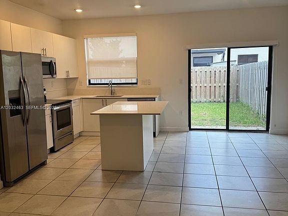 3rd image of 12920 SW 232nd Ter