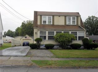 2041 Medford Ave, Youngstown, OH